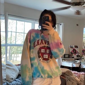 Harvard sweatshirt